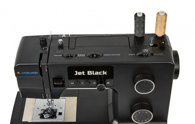 Jaguar Jet Black 008